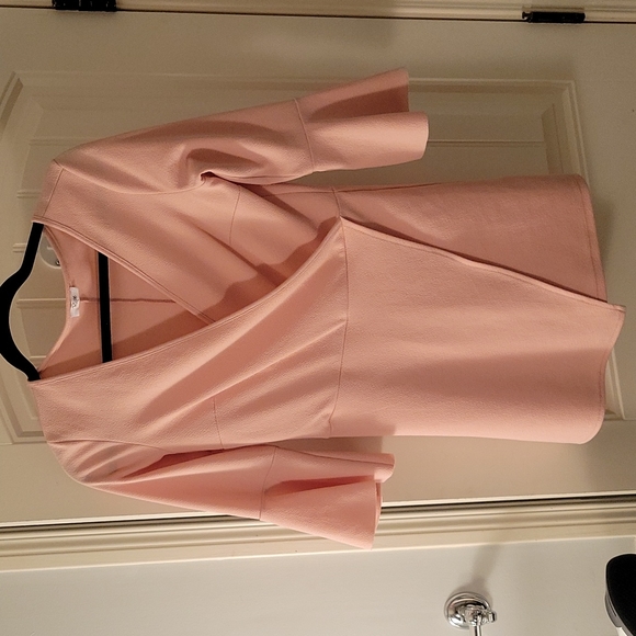Peach Romper size M. - Picture 1 of 3